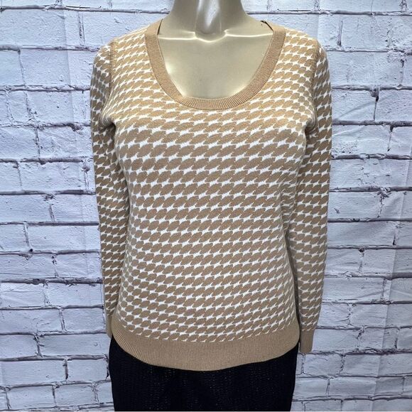 Banana Republic Tan White Houndstooth Sweater - Picture 1 of 4